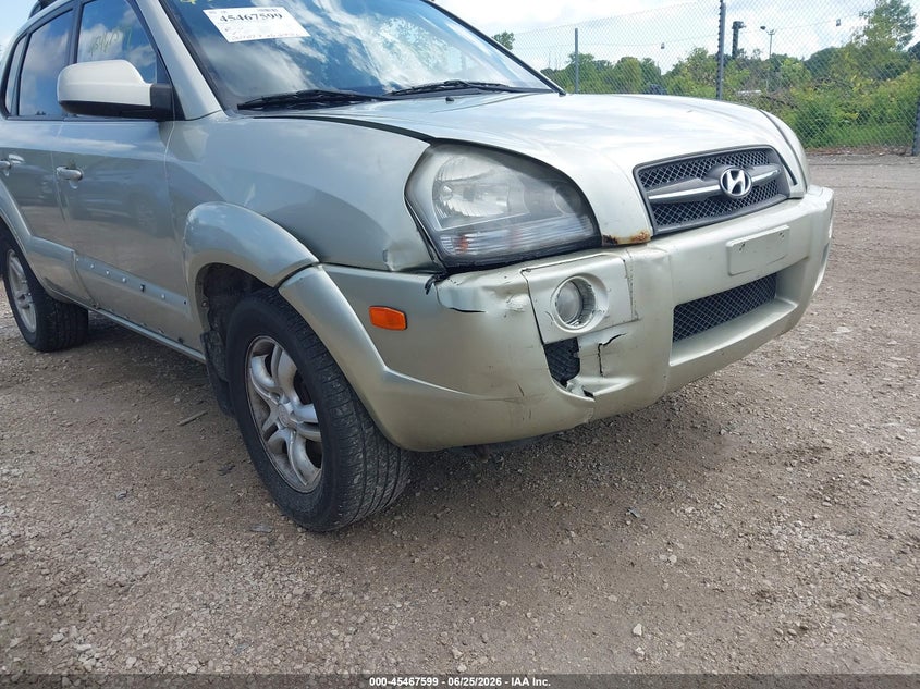 2008 Hyundai Tucson VIN KM8JN12B38U870321 IAAI salvage auction — RIGHT FRONT, Junk Bill Of Sale Mv2459 (Wisconsin), sold $325 on 2026-07-14 (photo 6)