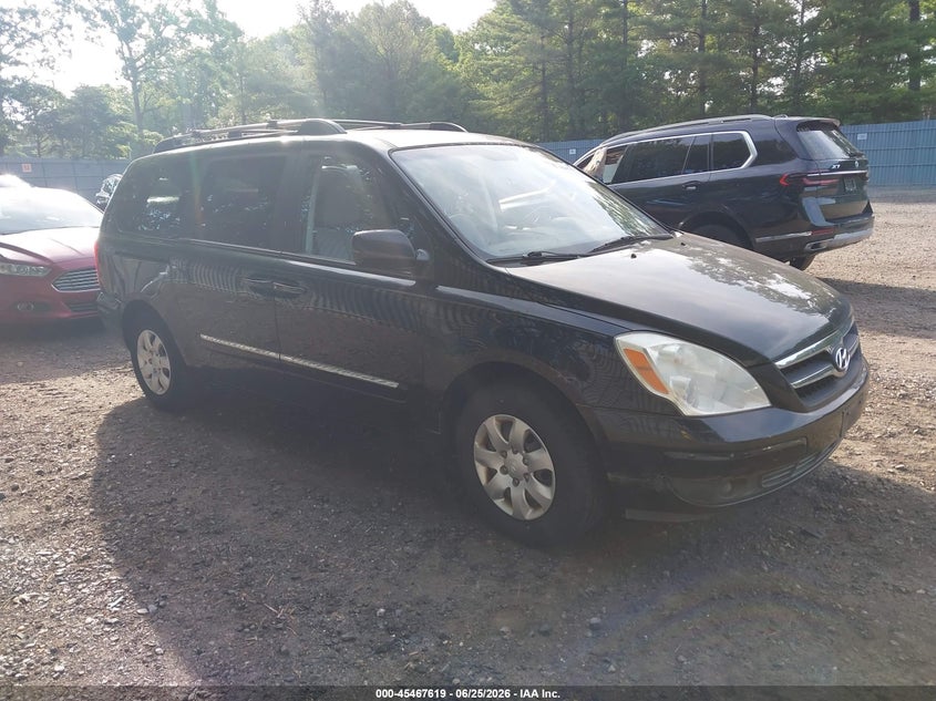 2008 Hyundai Entourage VIN KNDMC233186045919 IAAI salvage auction — NORMAL WEAR, Clear (New Jersey), sold $875 on 2026-07-08 (photo 1)