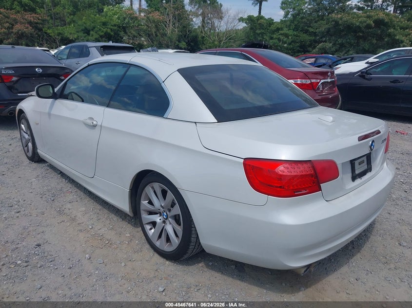 2012 BMW 3er VIN WBADW3C51CE822853 IAAI salvage auction — FRONT END, Salvage Title, sold $1,150 on 2026-08-11 (photo 3)