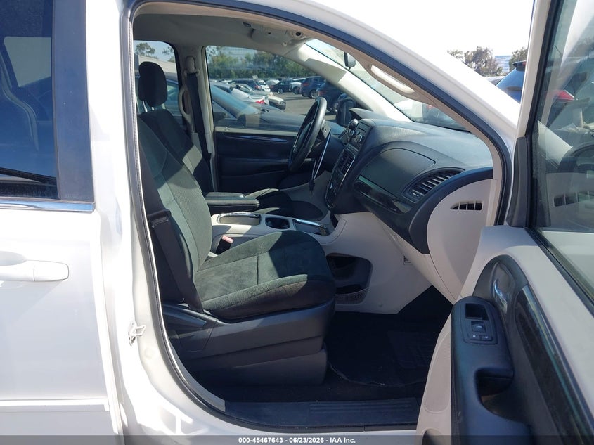 2012 Dodge VIN 2C4RDGDG7CR111067 IAAI salvage auction — NORMAL WEAR, Clear - Dealer Only (California), sold $300 on 2026-07-09 (photo 5)