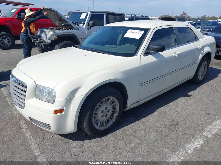2006 Chrysler 300 VIN 2C3KA43R86H313796 IAAI salvage auction — REAR END, Clear - Dealer Only (California), sold $250 on 2026-07-09 (photo 2)