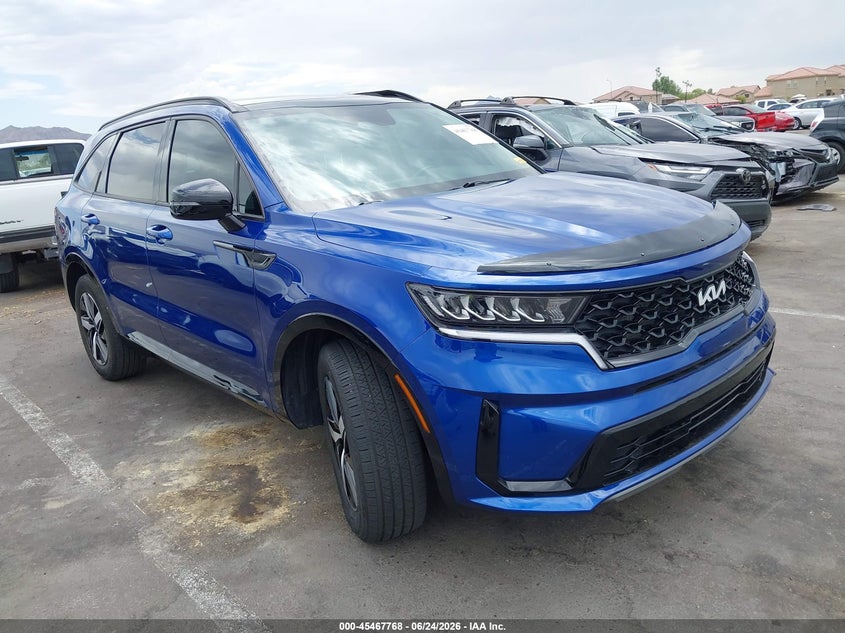 2023 Kia Sorento VIN 5XYRL4LC3PG245133 IAAI salvage auction — SIDE, Salvage (Arizona), sold $9,500 on 2026-07-14 (photo 1)