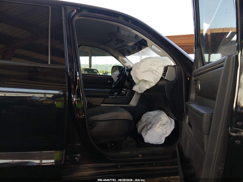 2024 Toyota Tundra VIN 5TFLA5DB5RX210875 IAAI salvage auction — RIGHT FRONT, Salvage (Arizona), sold $13,600 on 2026-08-20 (photo 5)