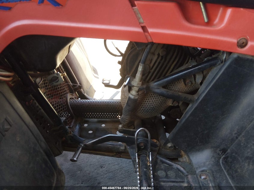 1991 Suzuki Lt VIN JSAAJ45A5M2106278 IAAI salvage auction — NORMAL WEAR, Salvage Title - Dealer (California), sold $125 on 2026-07-08 (photo 9)