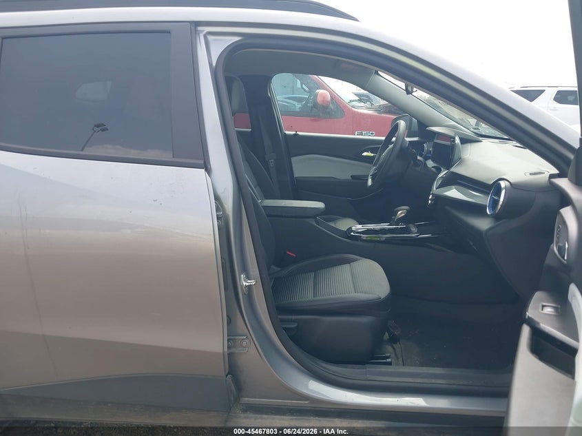 2026 Chevrolet Trax VIN KL77LHEP2TC022026 IAAI salvage auction — LEFT FRONT, Enterprise Vehicles Clear Only (Florida), sold $6,950 on 2026-07-16 (photo 5)