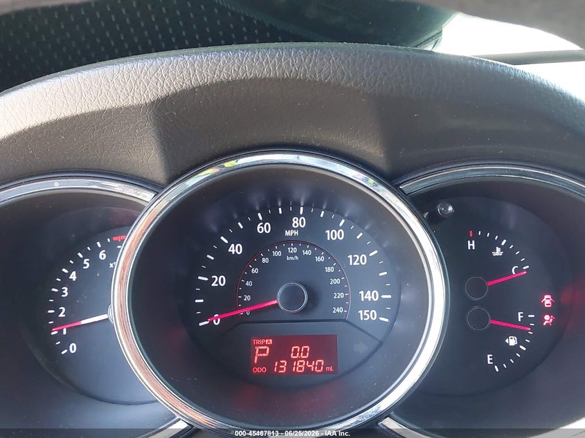2013 Kia Sorento VIN 5XYKTDA25DG332569 IAAI salvage auction — SIDE, Salvage (California), sold $1,425 on 2026-07-07 (photo 7)