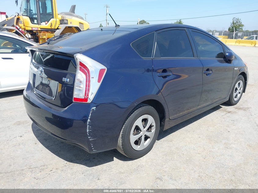 2012 Toyota Prius VIN JTDKN3DU1C1614434 IAAI salvage auction — THEFT, Salvage (California), sold $1,650 on 2026-07-09 (photo 4)