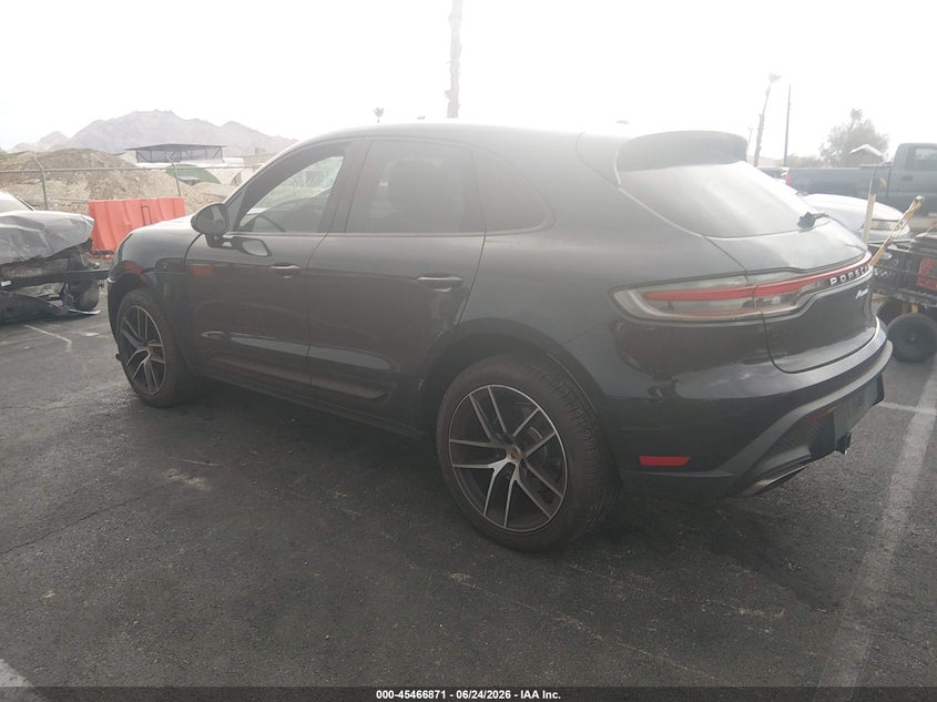 2023 Porsche Macan VIN WP1AA2A57PLB02040 IAAI salvage auction — FRONT END, Wait Title, sold $15,600 on 2026-10-05 (photo 3)