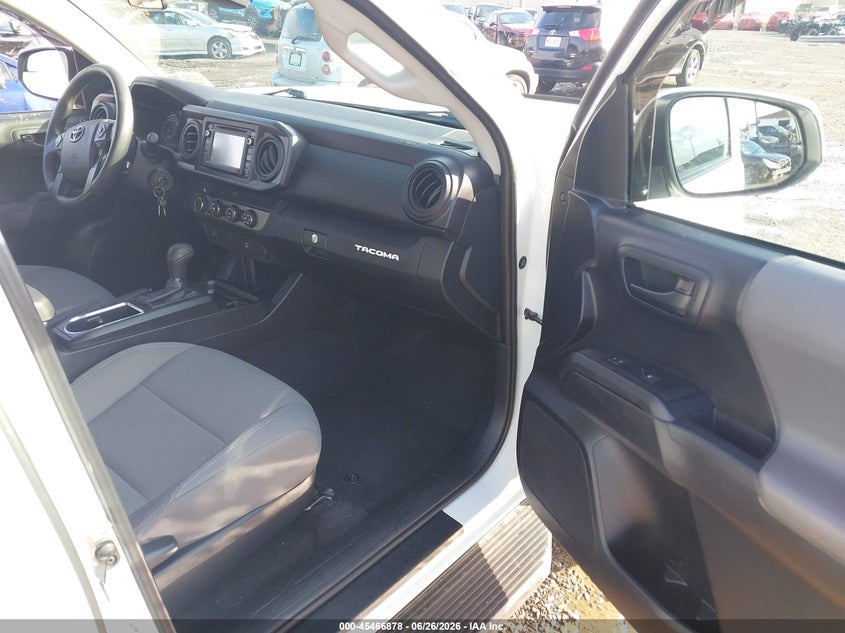 2019 Toyota Tacoma VIN 5TFSZ5AN3KX208163 IAAI salvage auction — FRONT END, Salvage Title, sold $11,200 on 2026-07-29 (photo 5)