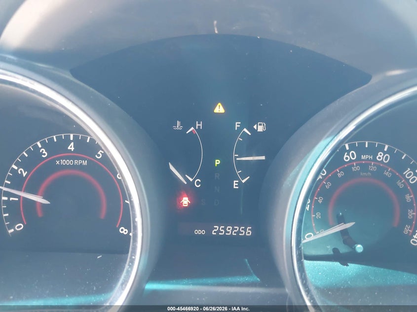 2011 Toyota Highlander VIN 5TDZK3EH2BS039948 IAAI salvage auction — RIGHT SIDE, Salvage (California), sold $2,050 on 2026-07-15 (photo 7)