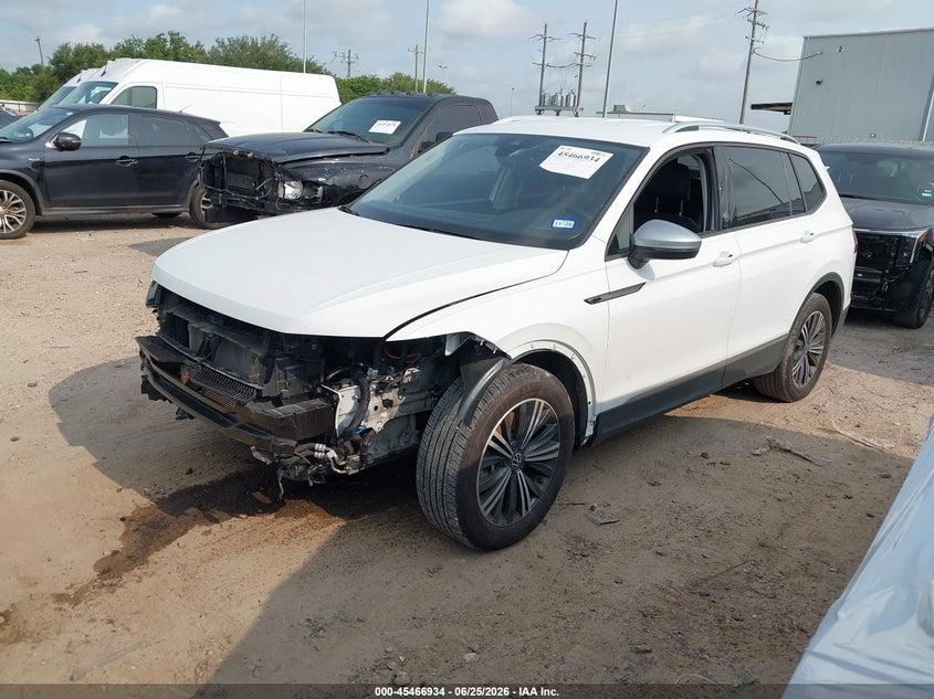 2024 Volkswagen Tiguan VIN 3VV6B7AX2RM224360 IAAI salvage auction — LEFT FRONT, Enterprise Vehicles Clear Only (Texas), sold $10,100 on 2026-07-30 (photo 2)