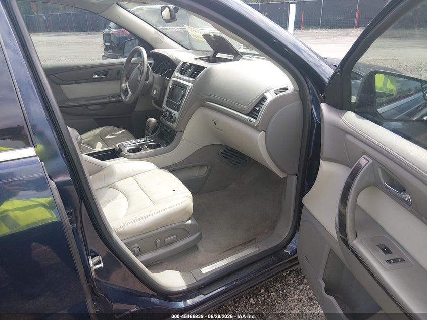 2015 Gmc Acadia VIN 1GKKRRKD5FJ120323 IAAI salvage auction — LEFT FRONT, Salvage (South Carolina), sold $600 on 2026-07-31 (photo 5)