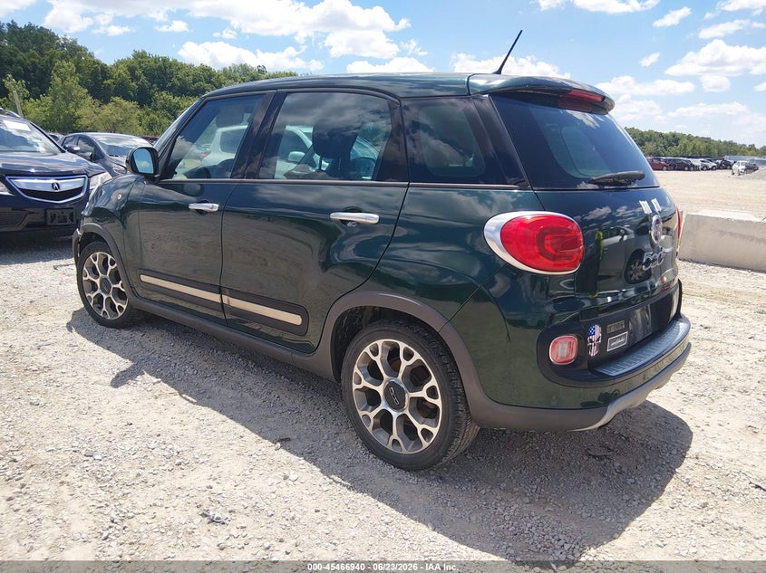 2014 Fiat 500l VIN ZFBCFADHXEZ020165 IAAI salvage auction — NORMAL WEAR, Salvage Title, sold $275 on 2026-07-29 (photo 3)