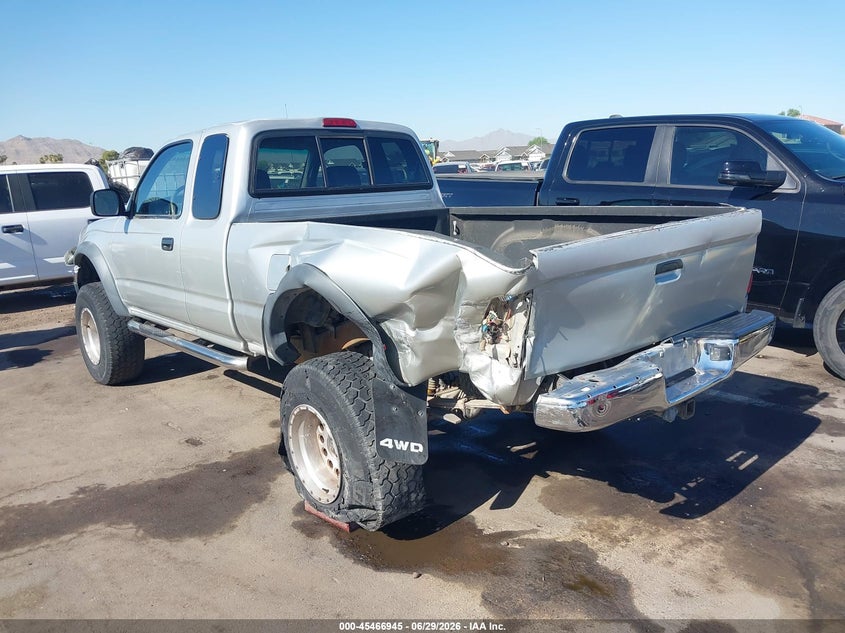 2001 Toyota Tacoma VIN 5TEWN72N61Z824499 IAAI salvage auction — LEFT REAR, Salvage (Arizona), sold $4,050 on 2026-07-14 (photo 6)