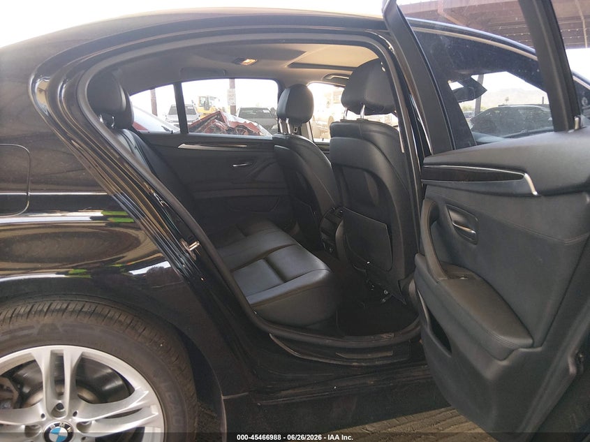 2015 BMW 5er VIN WBA5A5C55FD522953 IAAI salvage auction — REAR END, Salvage (Arizona), sold $3,300 on 2026-07-14 (photo 8)