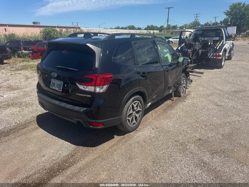 2019 Subaru Forester VIN JF2SKAGC0KH594569 IAAI salvage auction — SIDE, Salvage (Ohio), sold $1,300 on 2026-07-07 (photo 4)