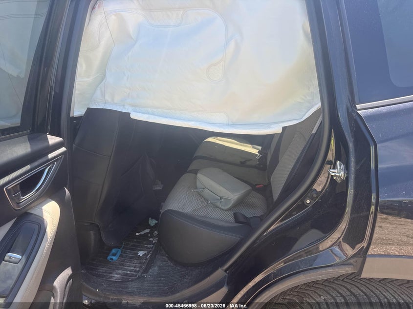 2019 Subaru Forester VIN JF2SKAGC0KH594569 IAAI salvage auction — SIDE, Salvage (Ohio), sold $1,300 on 2026-07-07 (photo 8)