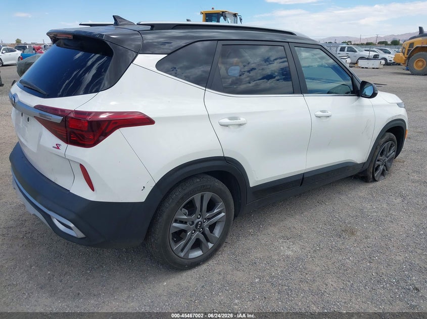 2021 Kia Seltos VIN KNDEU2AA7M7205471 IAAI salvage auction — SIDE, Salvage (California), sold $3,125 on 2026-07-17 (photo 4)