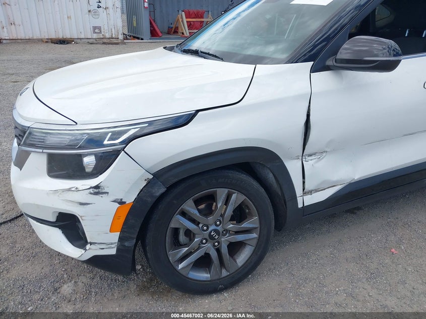 2021 Kia Seltos VIN KNDEU2AA7M7205471 IAAI salvage auction — SIDE, Salvage (California), sold $3,125 on 2026-07-17 (photo 6)
