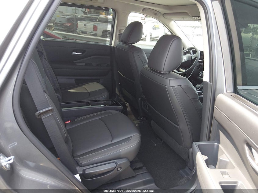 2026 Nissan Pathfinder VIN 5N1DR3CT6TC229313 IAAI salvage auction — REAR END, Salvage Title, sold $15,800 on 2026-07-31 (photo 8)