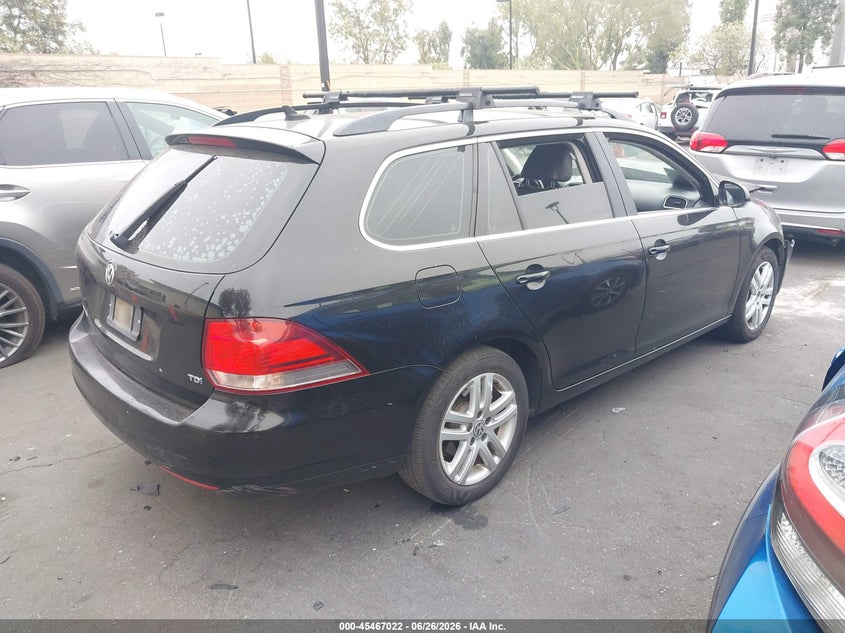2014 Volkswagen Jetta VIN 3VWPL7AJ6EM606457 IAAI salvage auction — LEFT FRONT, Salvage Certificate (California), sold $400 on 2026-07-31 (photo 4)