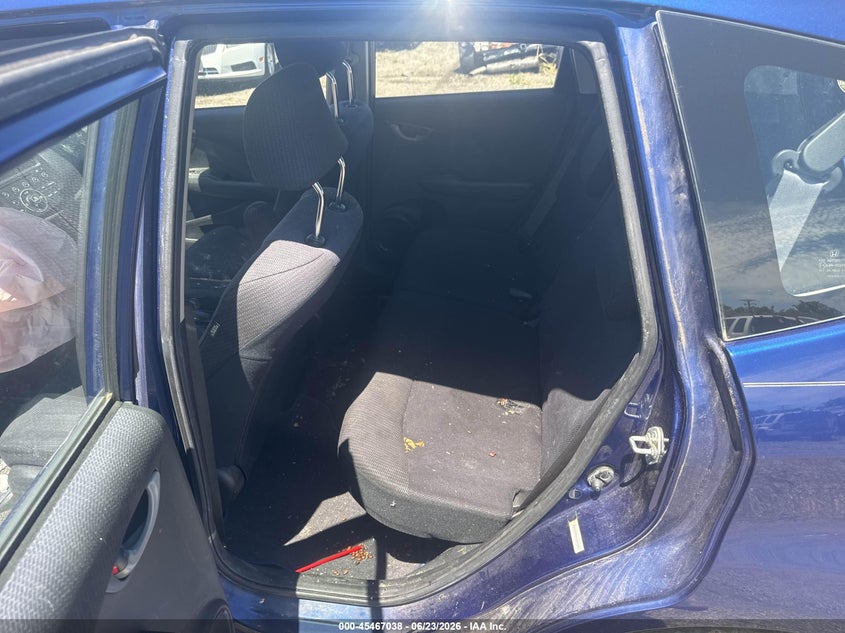 2013 Honda Fit VIN JHMGE8H50DC016989 IAAI salvage auction — FRONT END, Salvage (Ohio), sold $500 on 2026-07-14 (photo 8)