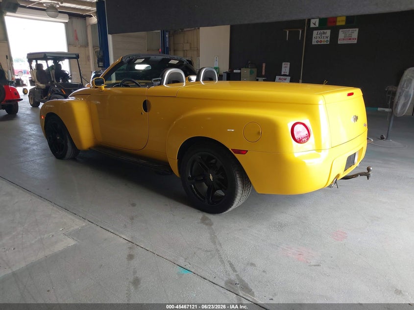 2004 Chevrolet Ssr VIN 1GCES14P24B110345 IAAI salvage auction — UNKNOWN, Clear (Florida), sold $12,600 on 2026-07-29 (photo 3)