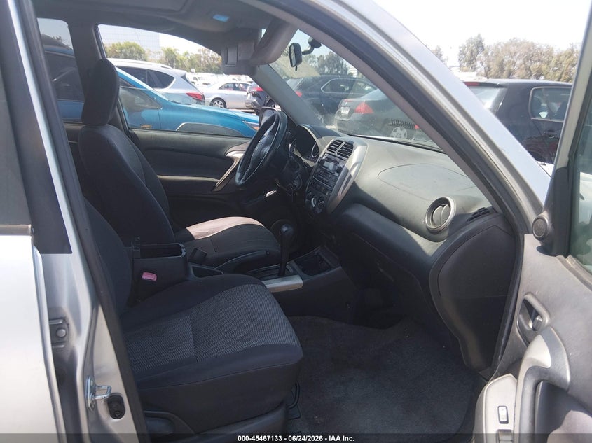 2004 Toyota Rav 4 VIN JTEGD20V440042344 IAAI salvage auction — FRONT END, Salvage (California), sold $575 on 2026-07-30 (photo 5)