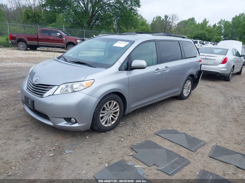 2012 Toyota Sienna VIN 5TDYK3DC6CS268295 IAAI salvage auction — REAR END, Clear (Wisconsin), sold $5,900 on 2026-07-16 (photo 2)