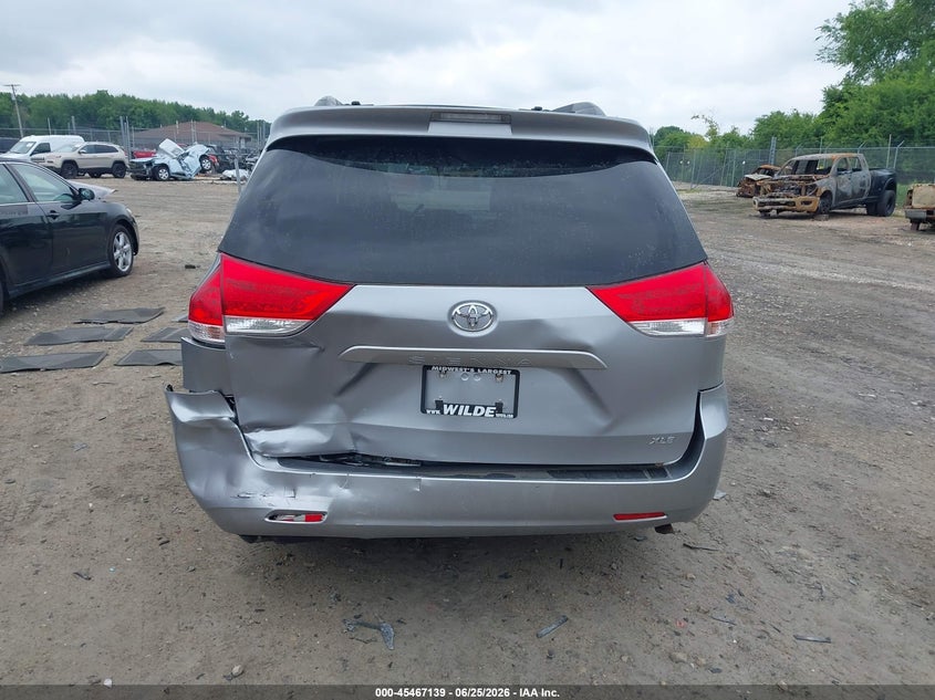 2012 Toyota Sienna VIN 5TDYK3DC6CS268295 IAAI salvage auction — REAR END, Clear (Wisconsin), sold $5,900 on 2026-07-16 (photo 6)