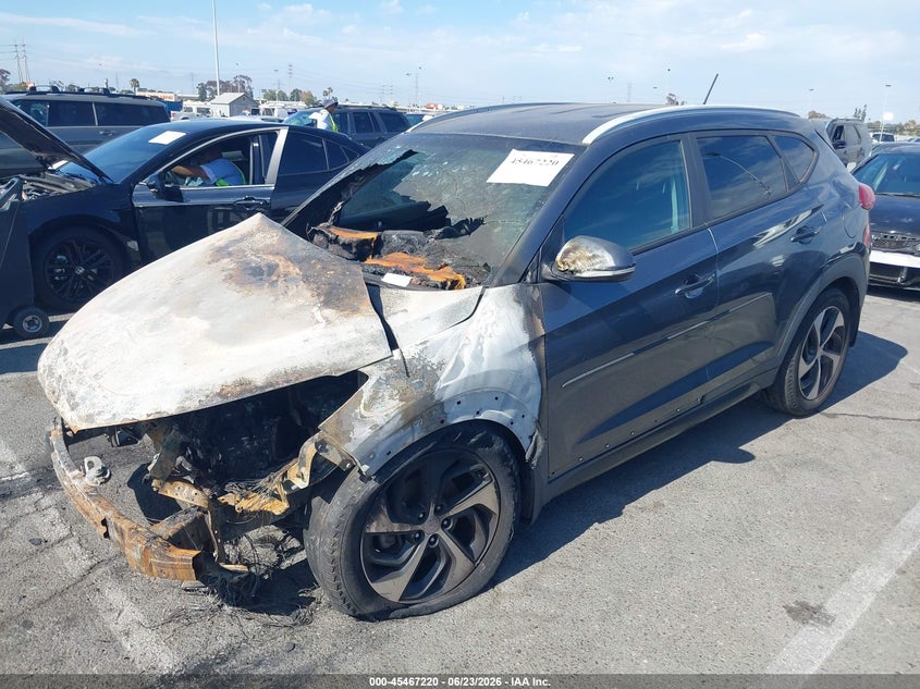 2016 Hyundai Tucson VIN KM8J3CA24GU080639 IAAI salvage auction — Burn Engine, Non-Repairable (California), sold $225 on 2026-07-16 (photo 2)