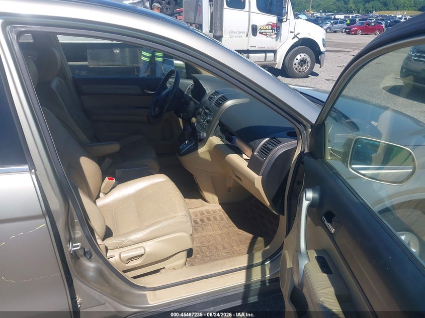 2007 Honda Cr-v VIN JHLRE48727C001261 IAAI salvage auction — SIDE, Salvage (Delaware), sold $1,350 on 2026-07-17 (photo 5)