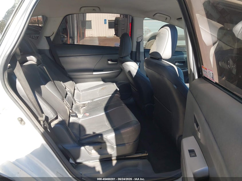 2013 Toyota Prius v VIN JTDZN3EU1D3217356 IAAI salvage auction — RIGHT REAR, Salvage (California), sold $725 on 2026-07-23 (photo 8)