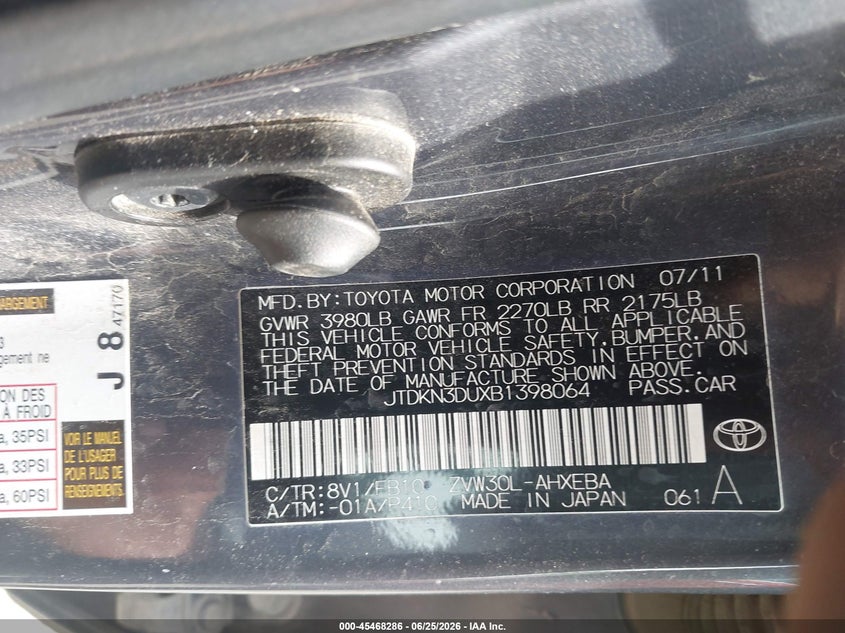 2011 Toyota Prius VIN JTDKN3DUXB1398064 IAAI salvage auction — FRONT END, Clear (Virginia), sold $700 on 2026-07-29 (photo 9)