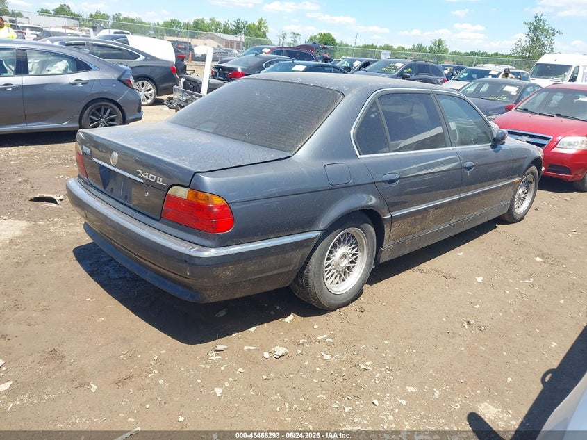 2000 BMW 7 series VIN WBAGH8347YDP09692 IAAI salvage auction — NORMAL WEAR, Original (Ohio), sold $275 on 2026-07-30 (photo 4)