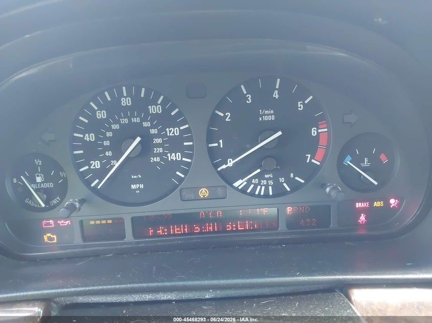 2000 BMW 7 series VIN WBAGH8347YDP09692 IAAI salvage auction — NORMAL WEAR, Original (Ohio), sold $275 on 2026-07-30 (photo 7)