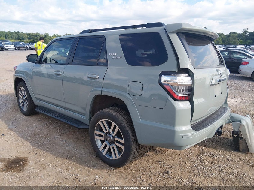 2022 Toyota 4runner VIN JTESU5JR0N5989995 IAAI salvage auction — REAR END, Salvage Title, sold $13,600 on 2026-07-24 (photo 3)