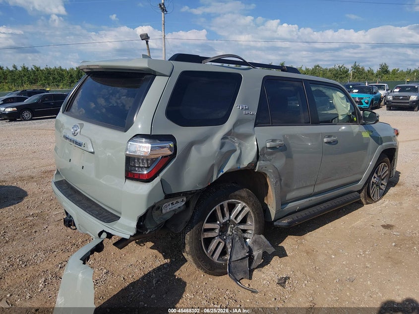 2022 Toyota 4runner VIN JTESU5JR0N5989995 IAAI salvage auction — REAR END, Salvage Title, sold $13,600 on 2026-07-24 (photo 6)