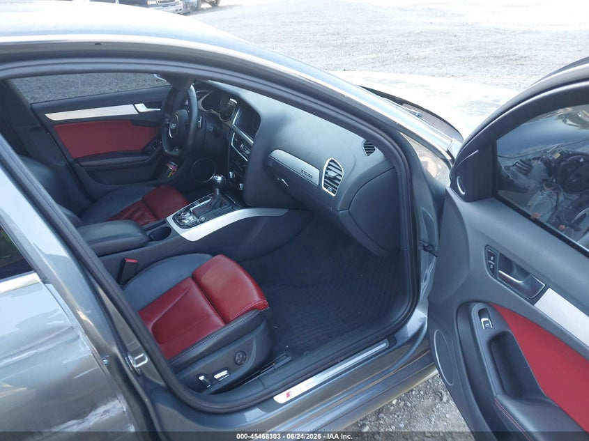 2013 Audi S4 VIN WAUBGAFL3DA251829 IAAI salvage auction — SIDE, Salvage (Pennsylvania), sold $4,750 on 2026-07-09 (photo 5)