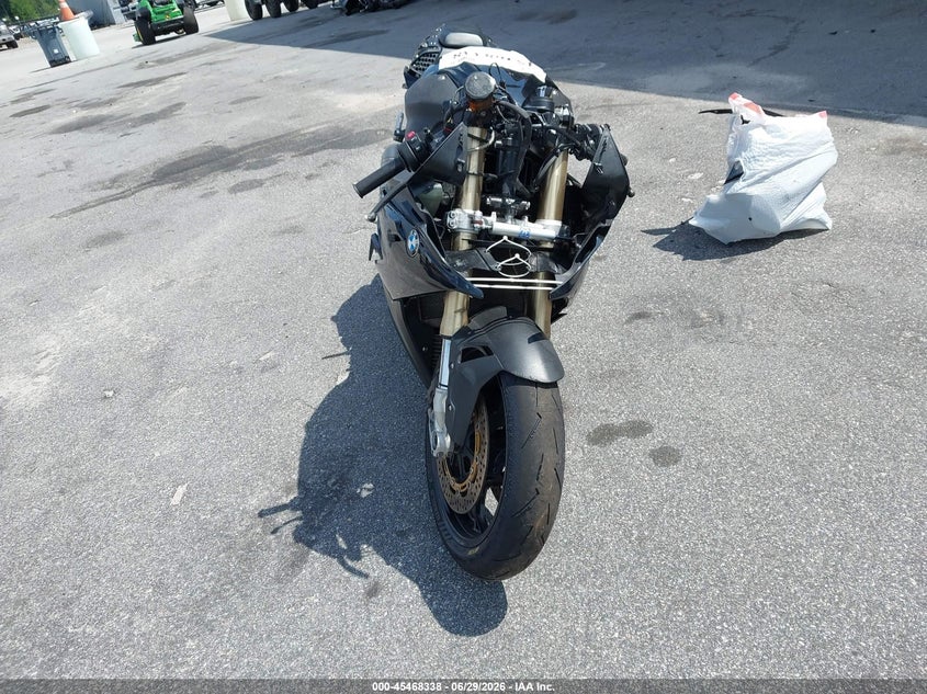 2021 BMW S 1000 VIN WB10E2305M6D65186 IAAI salvage auction — FRONT END, Salvage (South Carolina), sold $1,550 on 2026-07-29 (photo 5)