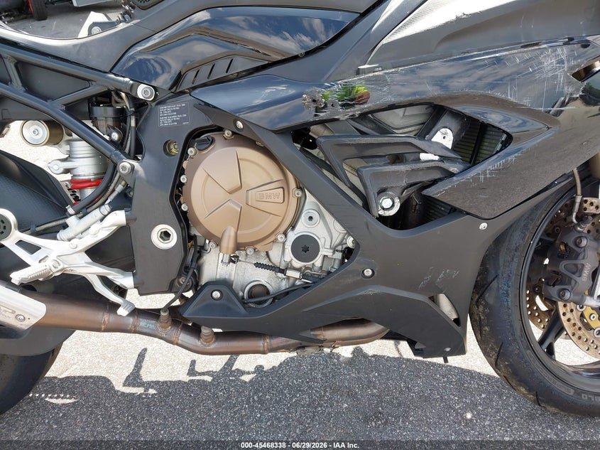 2021 BMW S 1000 VIN WB10E2305M6D65186 IAAI salvage auction — FRONT END, Salvage (South Carolina), sold $1,550 on 2026-07-29 (photo 8)