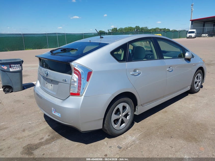 2013 Toyota Prius VIN JTDKN3DU7D0349428 IAAI salvage auction — NORMAL WEAR, Regular Certificate (Iowa), sold $775 on 2026-07-07 (photo 4)