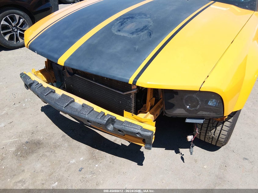 2007 Ford Mustang VIN 1ZVFT82H675330254 IAAI salvage auction — FRONT END, Salvage (Ohio), sold $1,850 on 2026-07-09 (photo 6)
