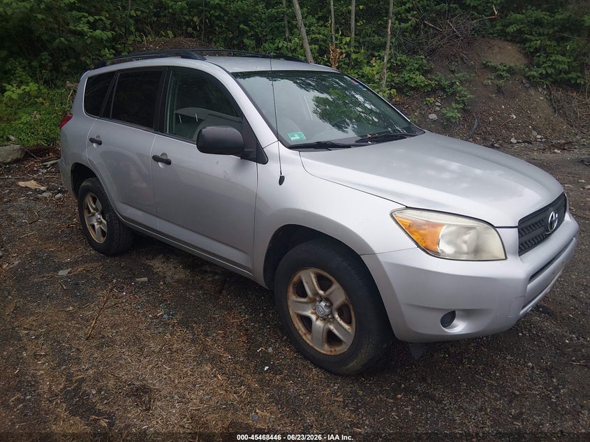 2007 Toyota Rav 4 VIN JTMBD33V975051984 IAAI salvage auction — NORMAL WEAR, Regular Certificate (Iowa), sold $800 on 2026-07-28 (photo 1)
