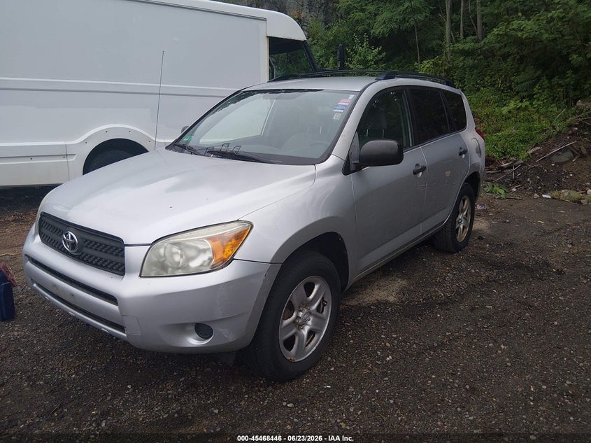 2007 Toyota Rav 4 VIN JTMBD33V975051984 IAAI salvage auction — NORMAL WEAR, Regular Certificate (Iowa), sold $800 on 2026-07-28 (photo 2)