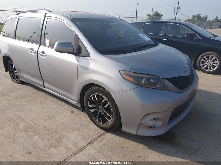 2016 Toyota Sienna VIN 5TDXK3DC8GS714349 IAAI salvage auction — REAR END, Original (Texas), sold $9,100 on 2026-08-21 (photo 1)