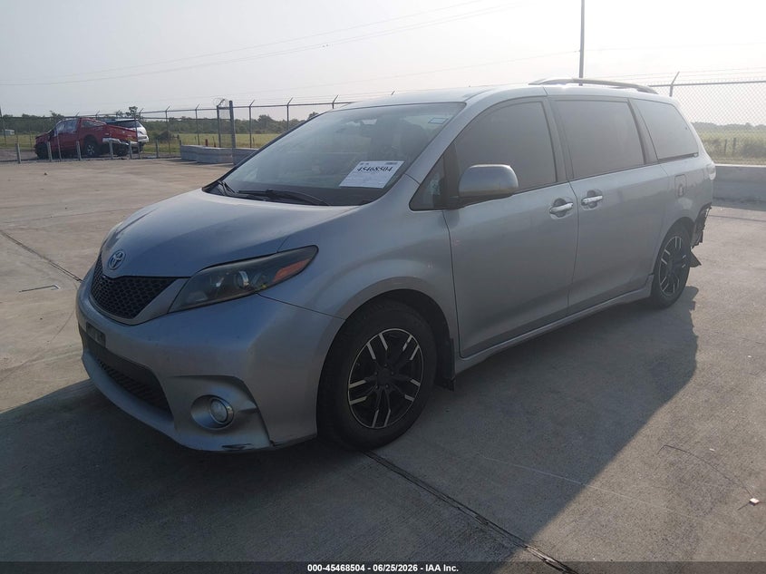 2016 Toyota Sienna VIN 5TDXK3DC8GS714349 IAAI salvage auction — REAR END, Original (Texas), sold $9,100 on 2026-08-21 (photo 2)
