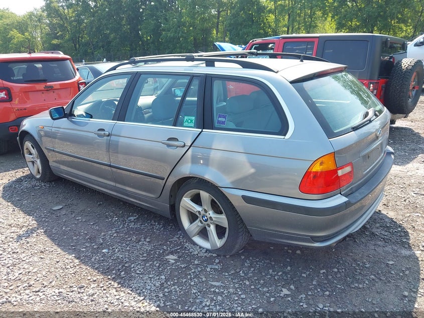 2004 BMW 3 series VIN WBAEN33494PC13520 IAAI salvage auction — NORMAL WEAR, Clear (New York), sold $725 on 2026-07-21 (photo 3)