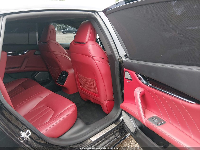 2019 Maserati Quattroporte VIN ZAM56YPS8K1332920 IAAI salvage auction — FRONT END, Clear (Indiana), sold $7,700 on 2026-07-29 (photo 8)