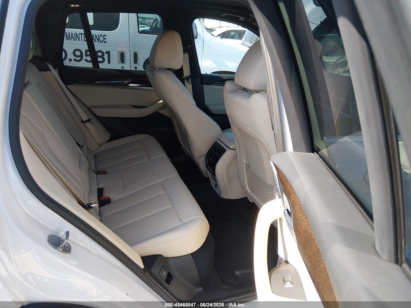 2019 BMW X3 VIN 5UXTR9C57KLE13471 IAAI salvage auction — FRONT END, Salvage (Arkansas), sold $9,325 on 2026-07-23 (photo 8)